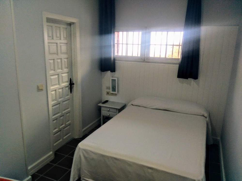 hotel montesol arttyco