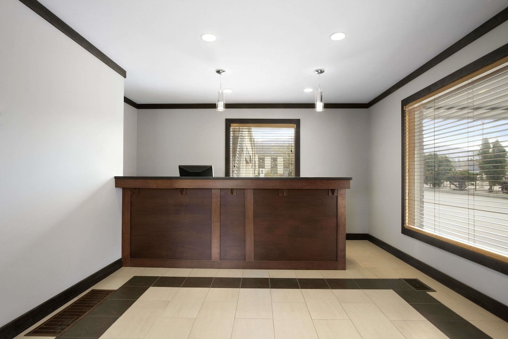 days inn by wyndham vernon