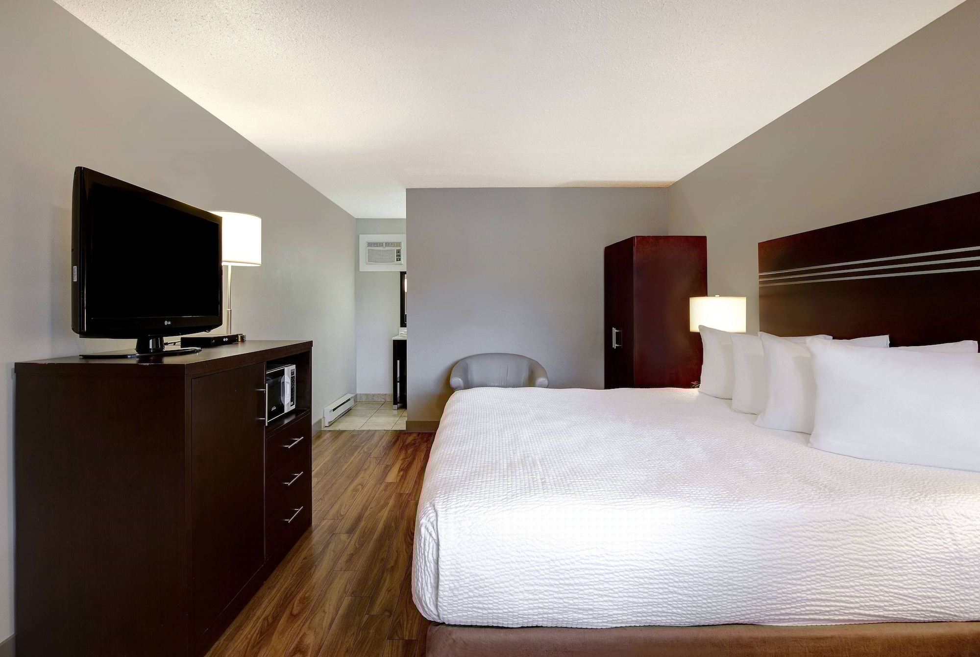 days inn by wyndham vernon