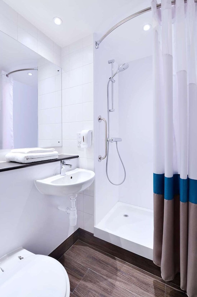 travelodge london central southwark