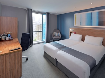 travelodge london central southwark