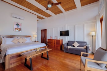 aruna resort and villas