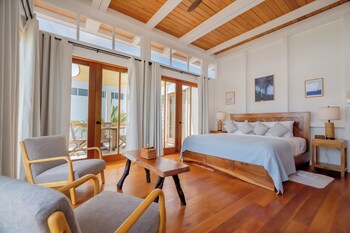 aruna resort and villas