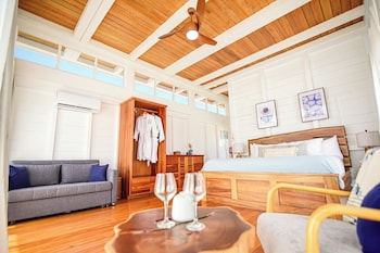 aruna resort and villas