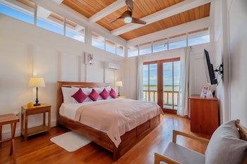 aruna resort and villas