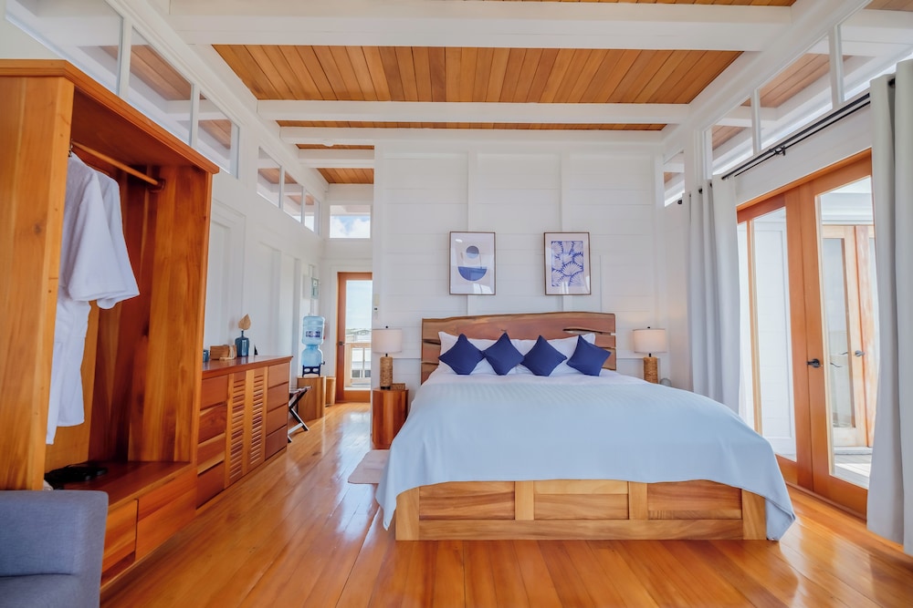 aruna resort and villas