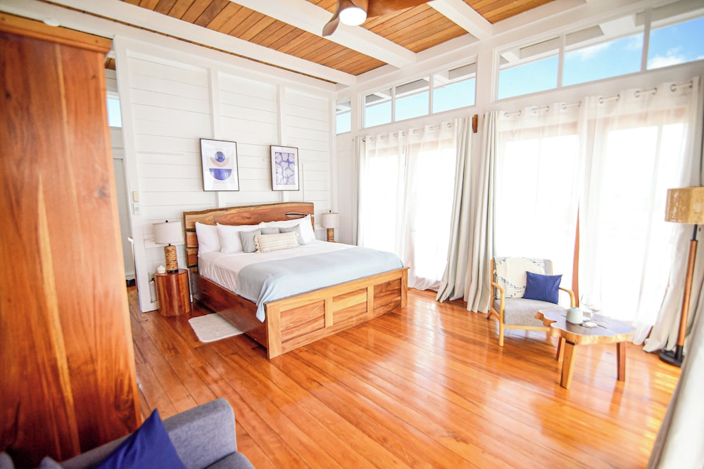 aruna resort and villas