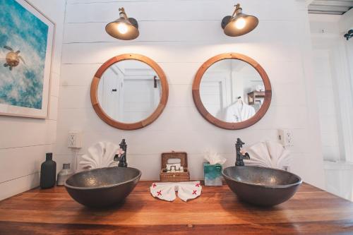 aruna resort and villas