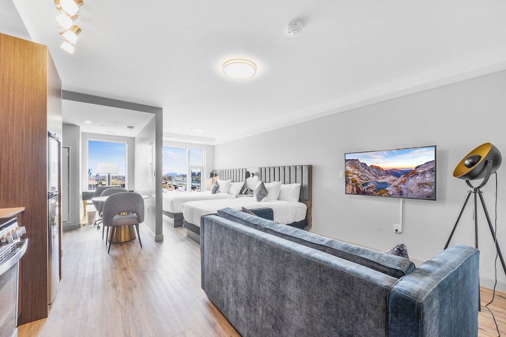 skye residences