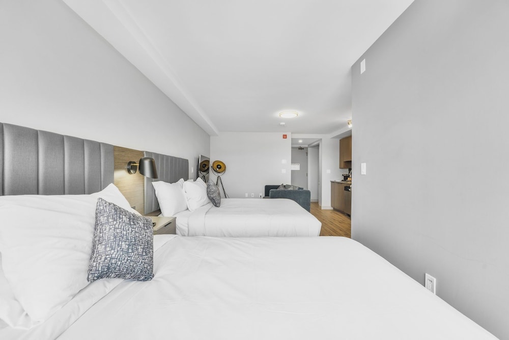 skye residences