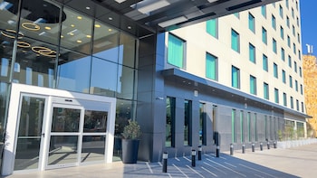 hotel diego de almagro pudahuel aerop