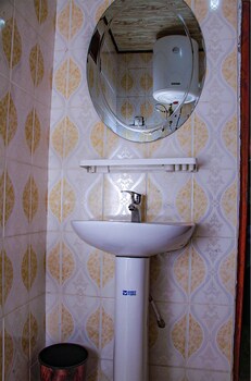 satellite dream hotel