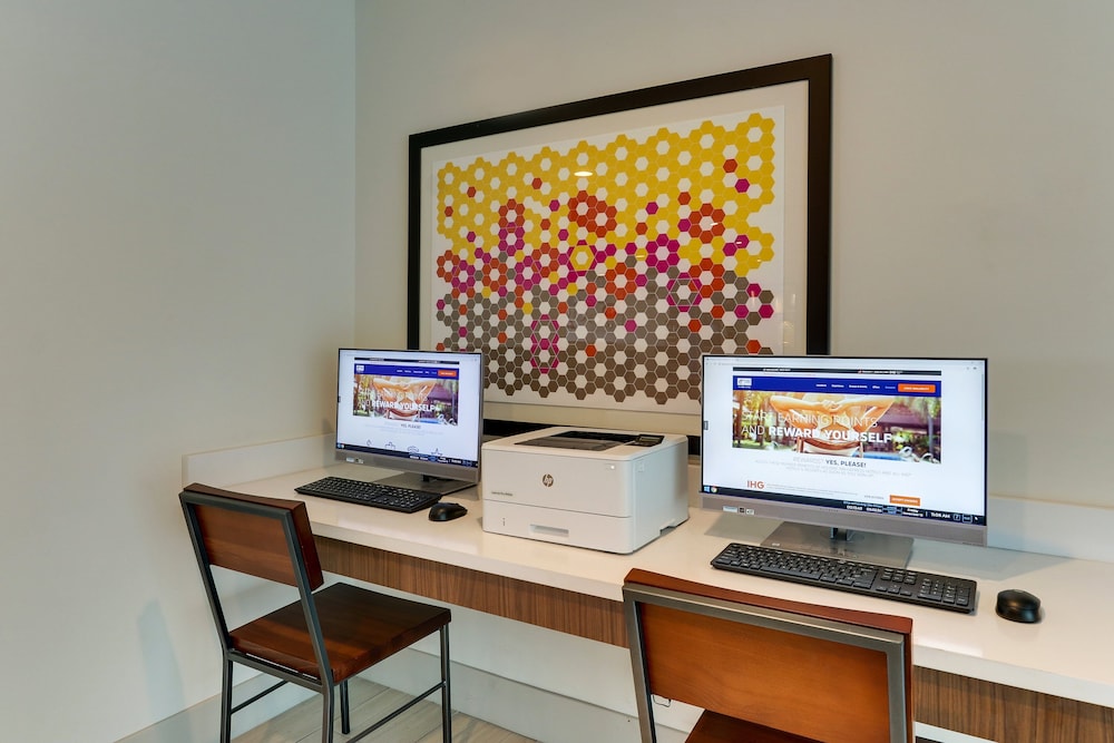 holiday inn express cincinnati north monroe by ihg