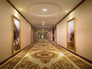 vienna hotel chaozhou ancient plaza peoples squre