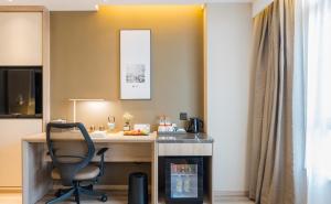 atour hotel hangzhou zhuantang songcheng meiyuan