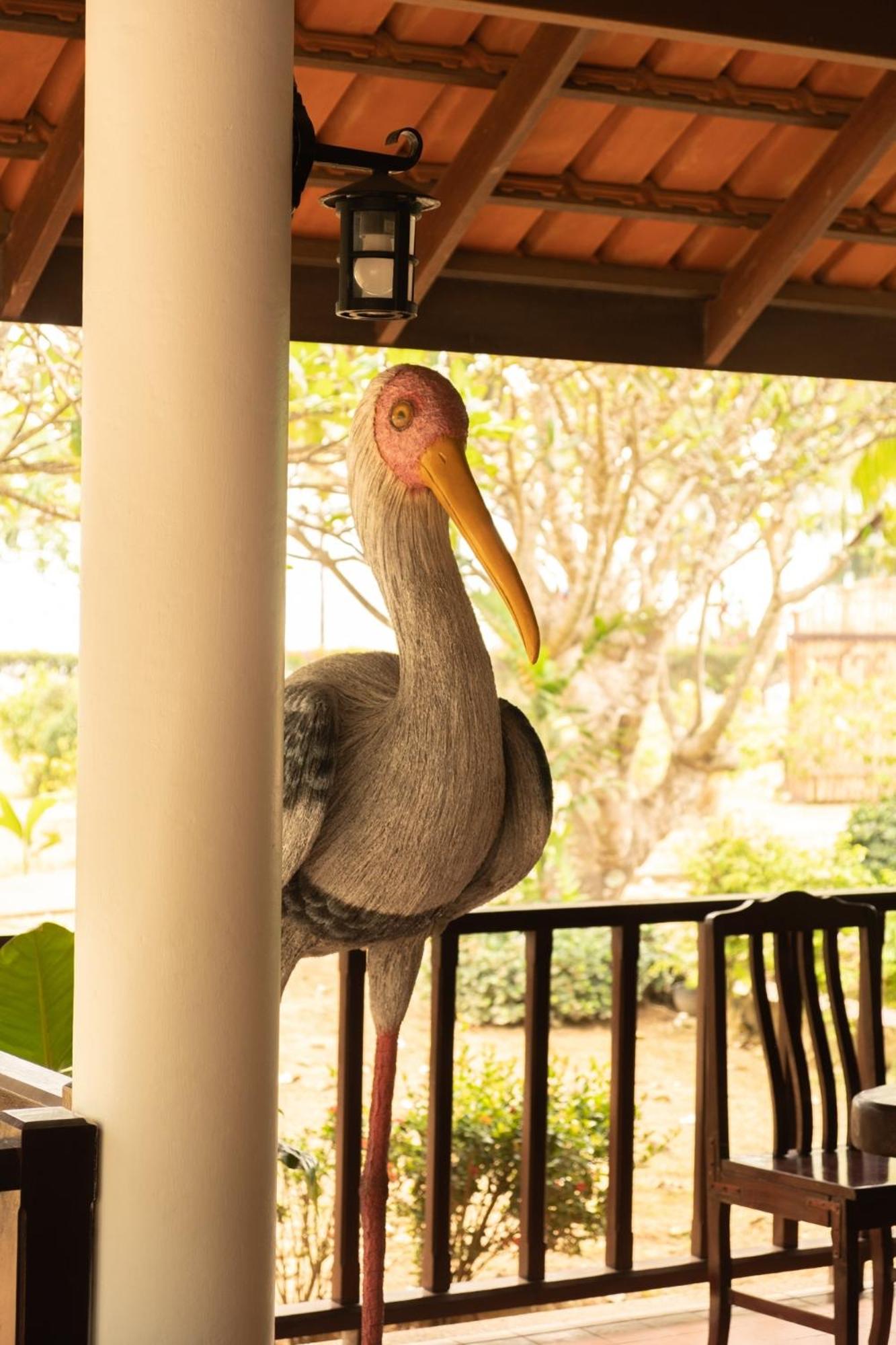 sailom resort bangsaphan