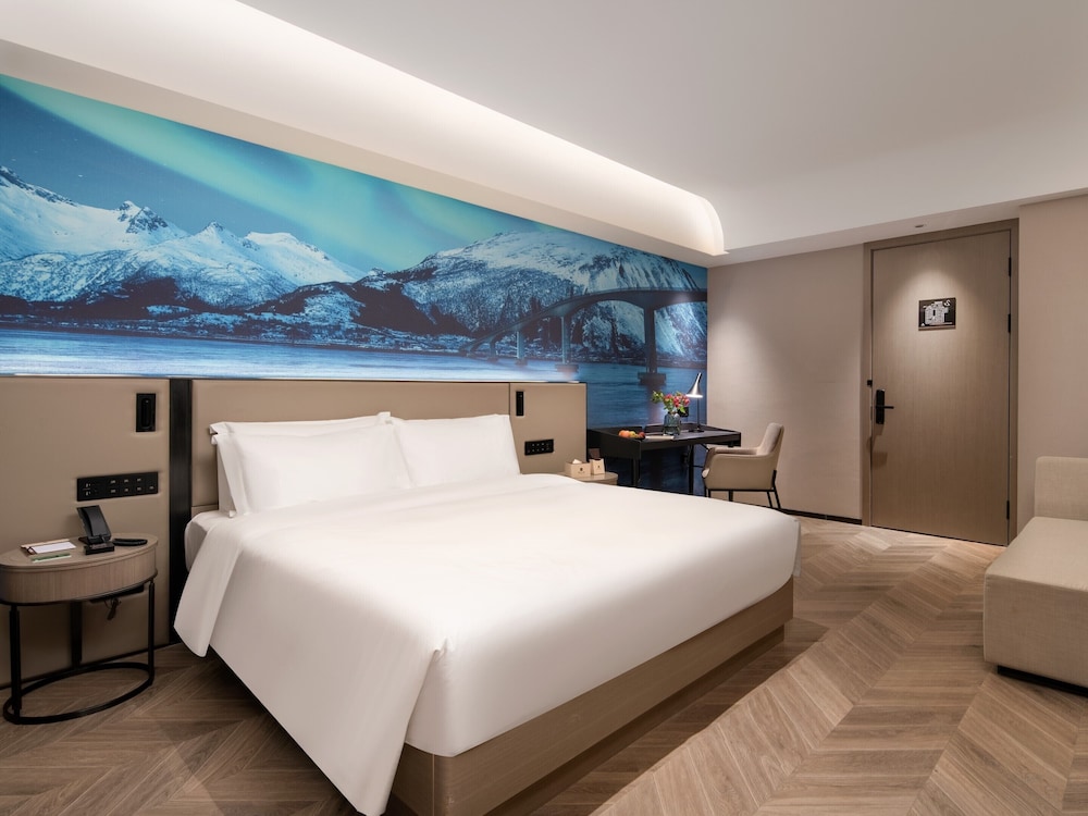 echerm hotel wuyangcun metro station