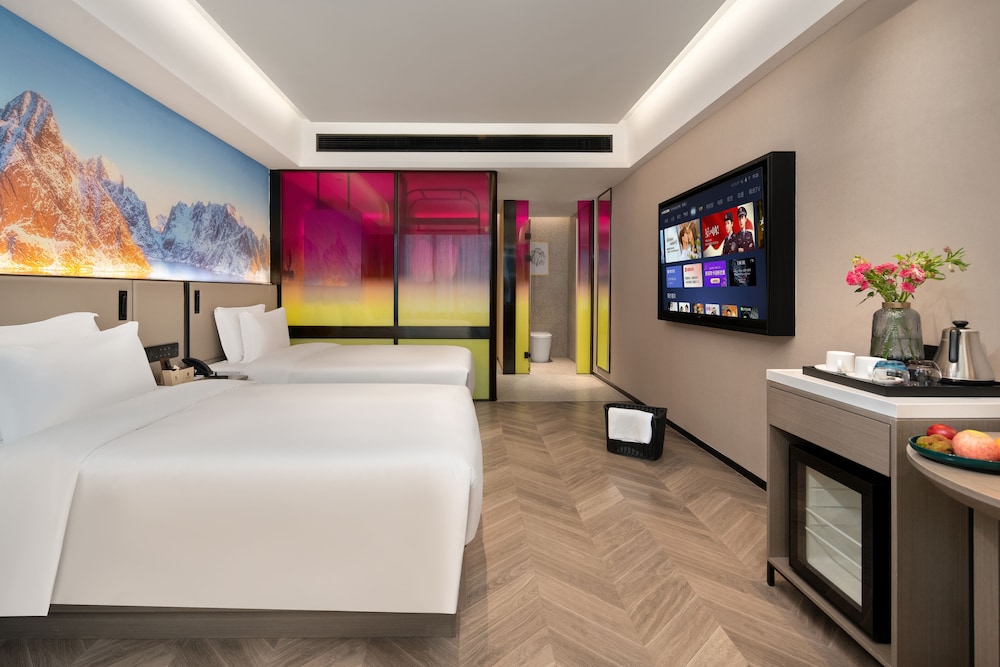 echerm hotel wuyangcun metro station