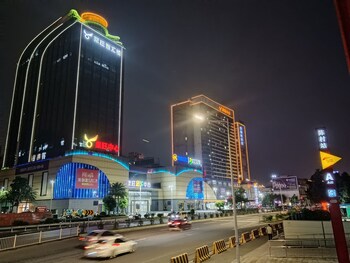 dingwang hotel chencun metro station