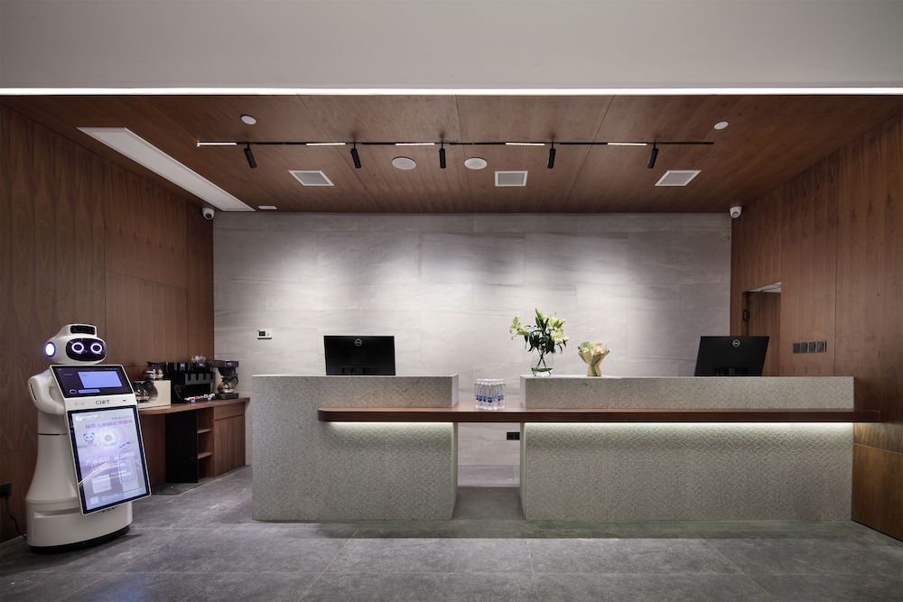 riverside wing hotel guilin