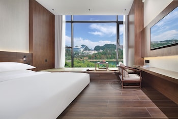 riverside wing hotel guilin