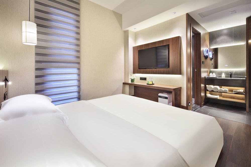 riverside wing hotel guilin