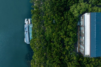 riverside wing hotel guilin