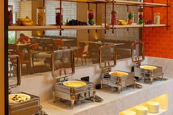 baiyun airport cocoa hotel