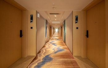 baiyun airport cocoa hotel