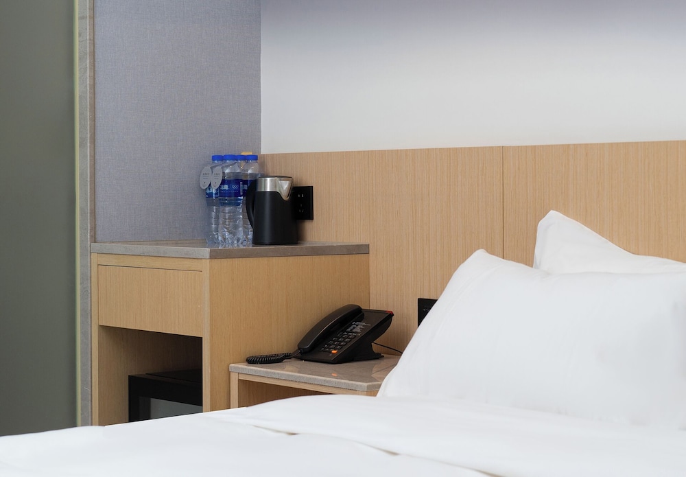 baiyun airport cocoa hotel