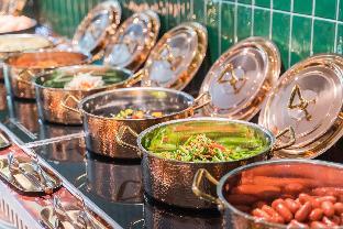 orange hotel weihai city center weigao plaza