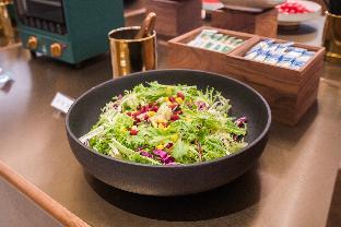 orange hotel weihai city center weigao plaza