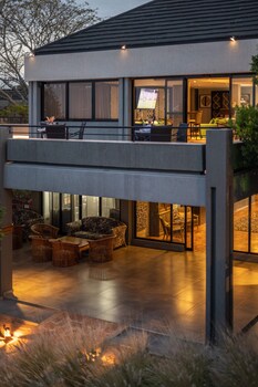 mantis akagera game lodge