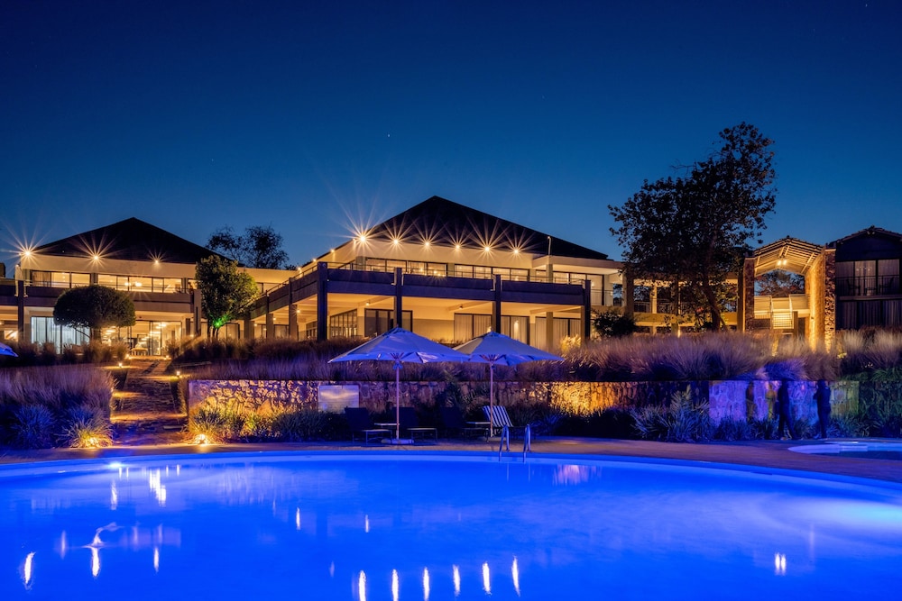 mantis akagera game lodge