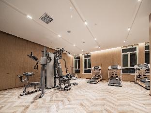 grand madison hotel jiaguguan