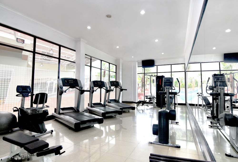 Hermes Palace Hotel Banda Aceh,Banda Aceh>>Aceh,4 star