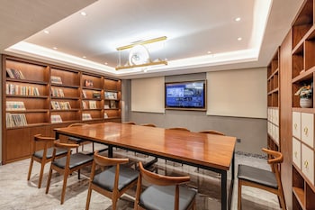 nostalgia s hotel kunming north railway