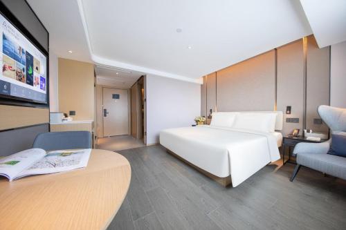 atour hotel shanghai xinzhuang cbd