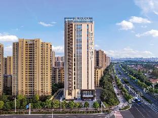 metropolo hotel xuzhou railway station jinlong lake metro station