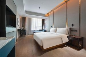 atour hotel kunming changshui international airport
