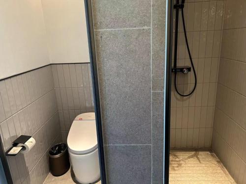 sunstone plaza hotel