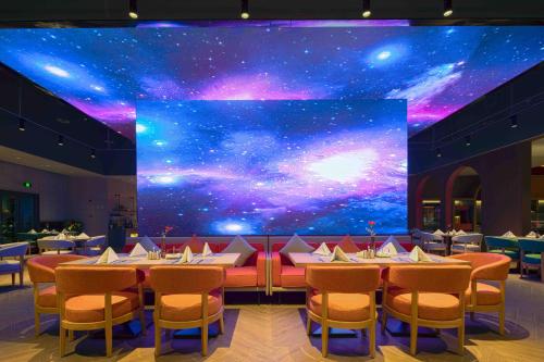 sunstone plaza hotel