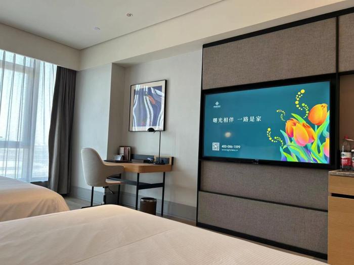 sunstone plaza hotel