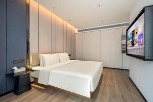 atour hotel taizhou linhai toumen port