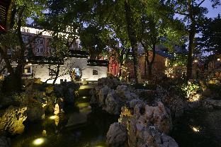 rezen retreat hotel suzhou shantang street gardens culture