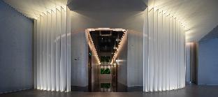 crossing hotel zhengzhou east high speed railyway station