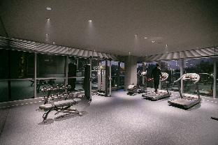 crossing hotel zhengzhou east high speed railyway station