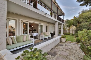Hermanus Lodge On The Green,Hermanus>>Cape Town,4 star