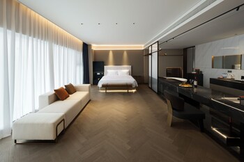 voco xian qindu legend an ihg hotel