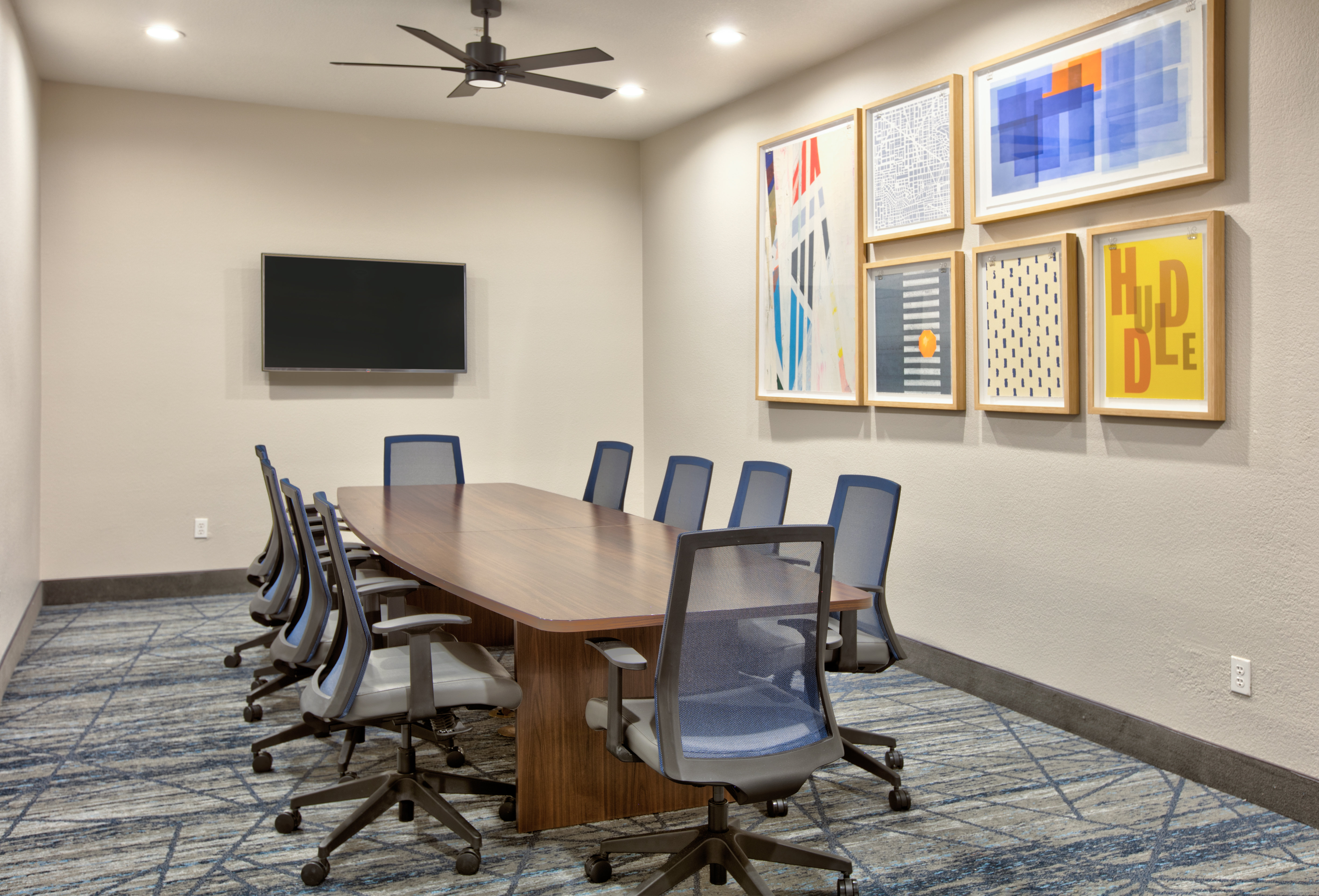 holiday inn express and suites north dallas at preston
